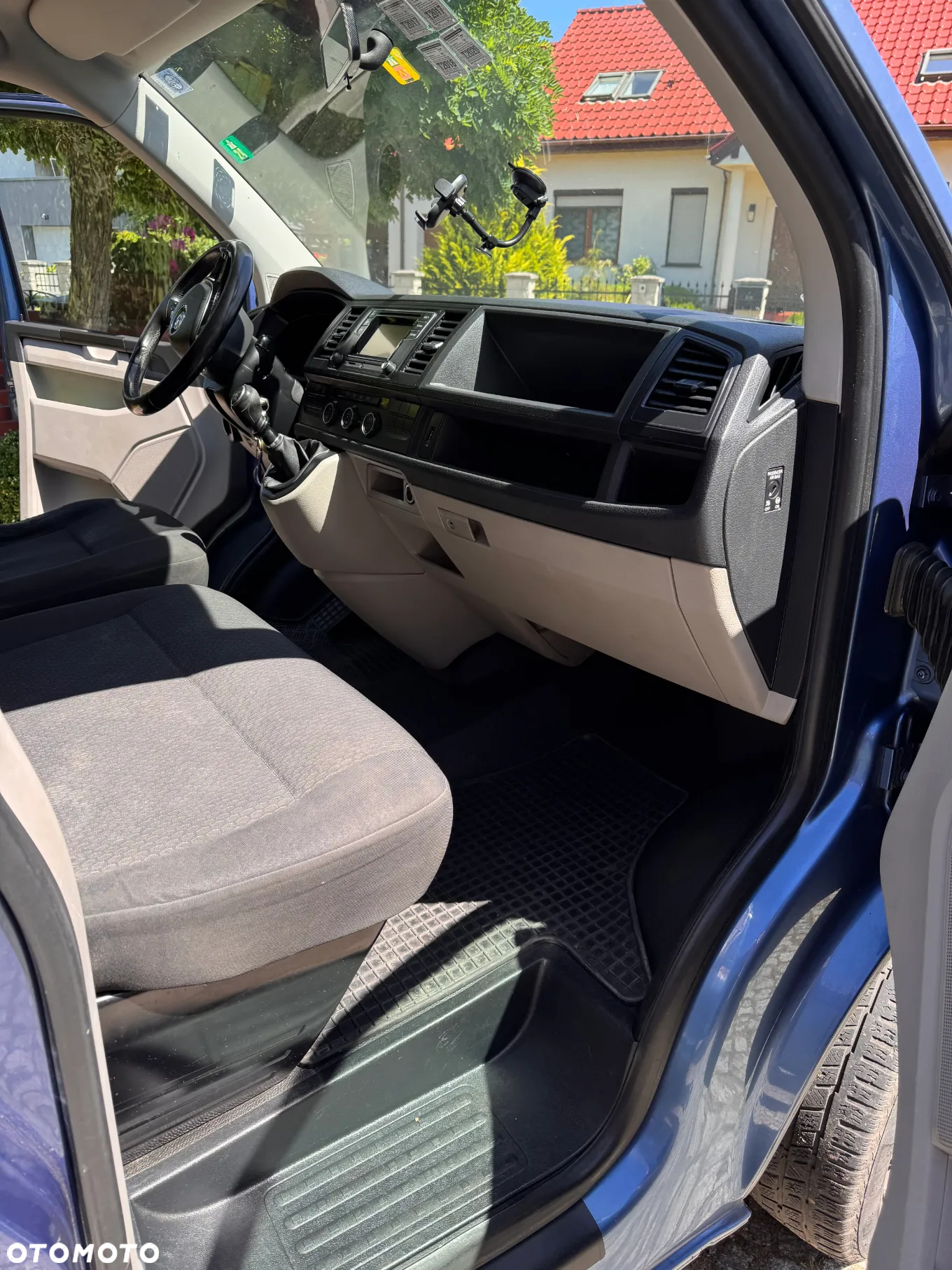 Volkswagen Caravelle 2.0 TDI L2 Comfortline - 22