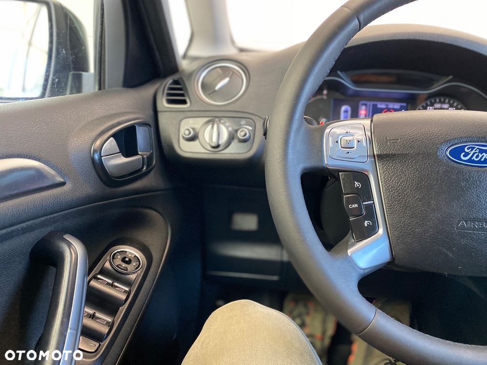 Ford S-Max 2.0 TDCi Trend - 21