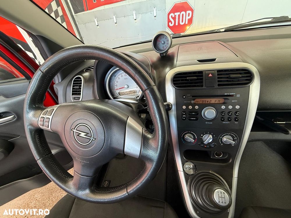 Opel Agila - 8