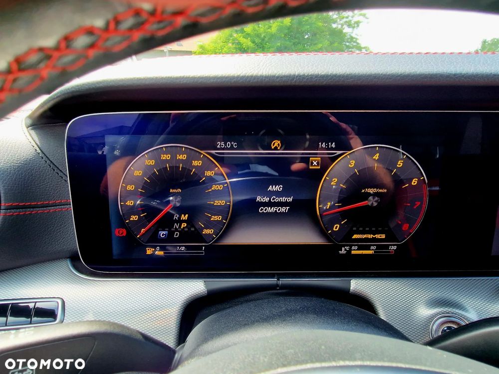 Mercedes-Benz Klasa E 43 AMG 4Matic 9G-TRONIC - 30