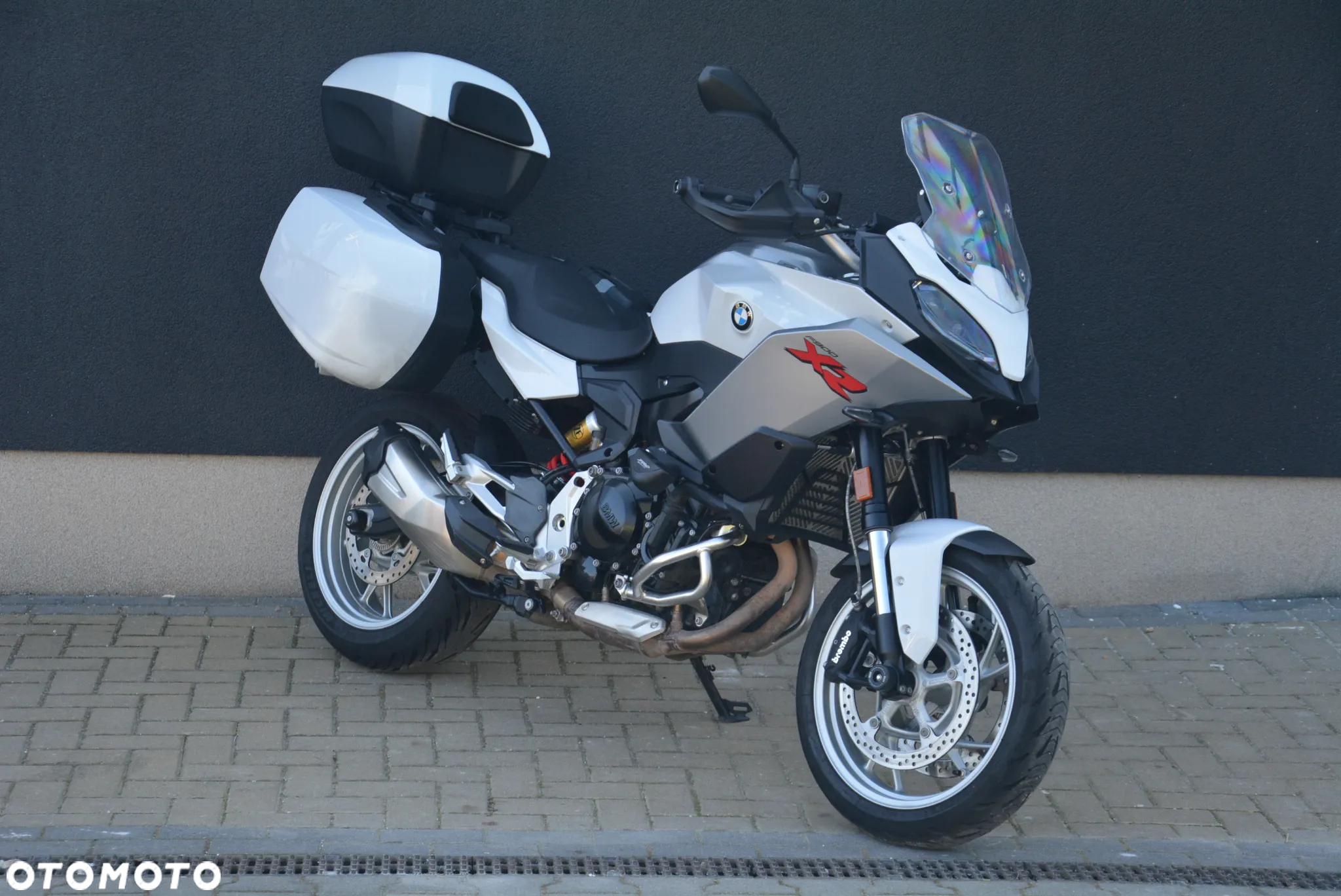 BMW XR - 22