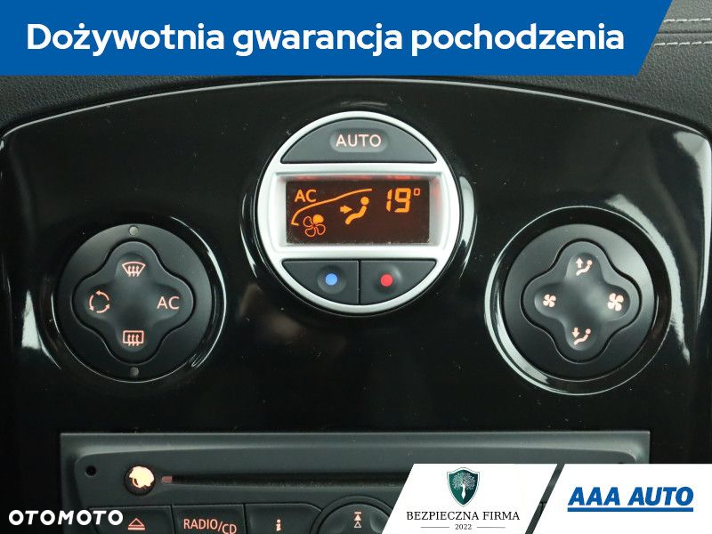 Renault Clio - 11