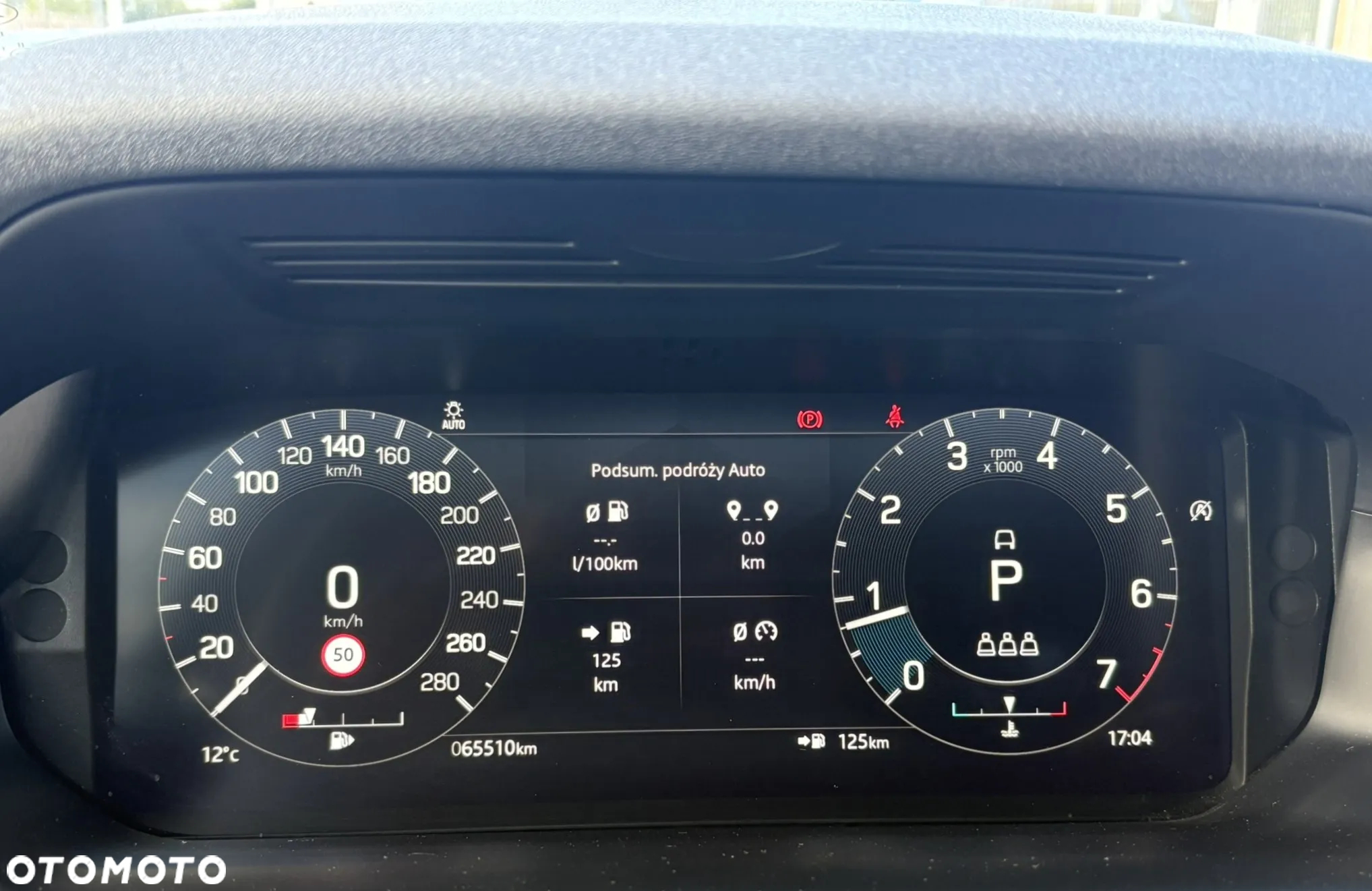 Land Rover Discovery Sport 2.0 P200 mHEV S - 16