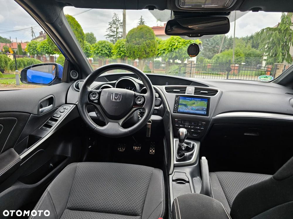 Honda Civic 1.8 i-VTEC Sport Black Edition - 38