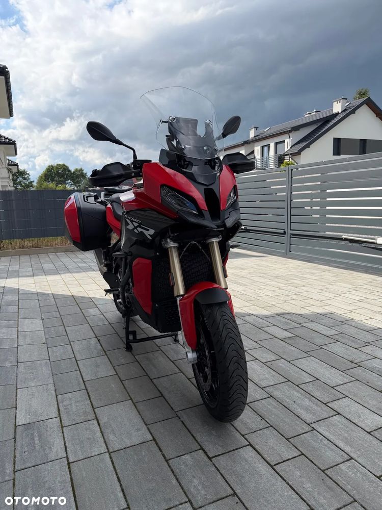 BMW XR - 2