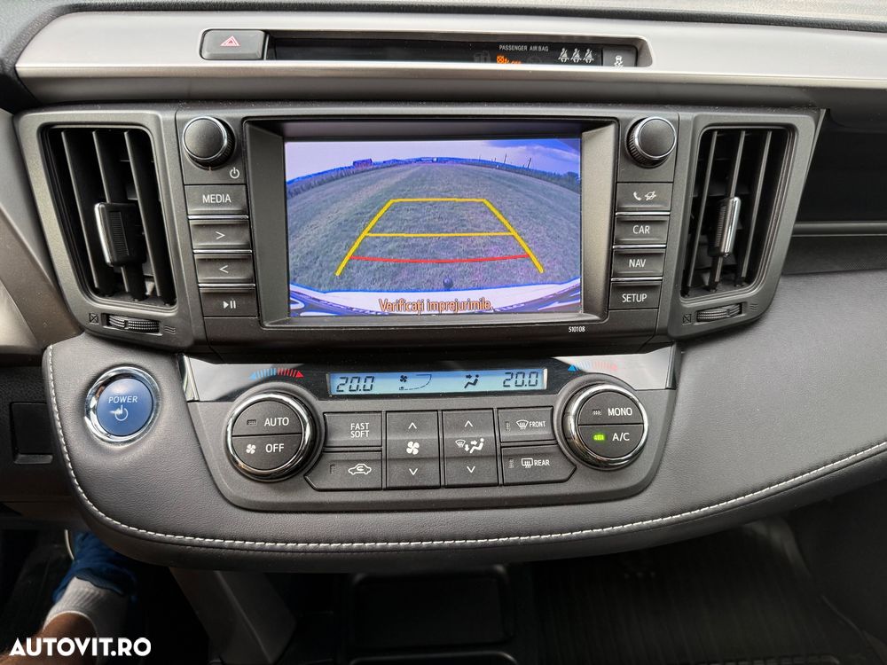 Toyota RAV4 2.5 4x2 Executive - 14