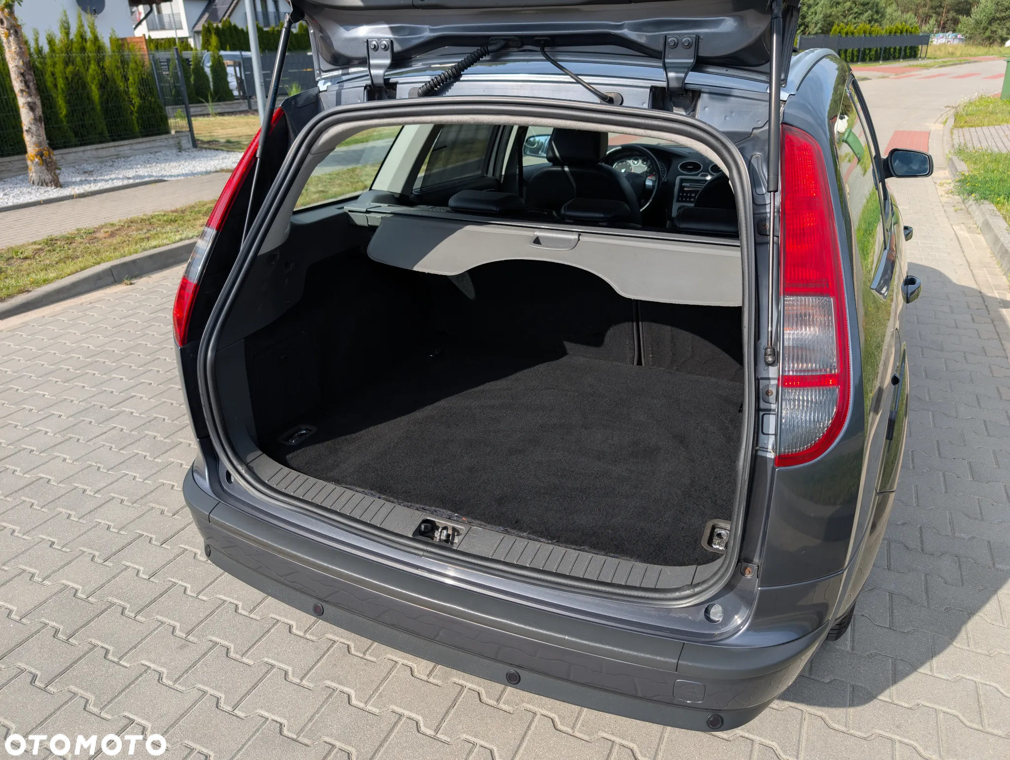 Ford Focus 1.6 16V Ghia - 37