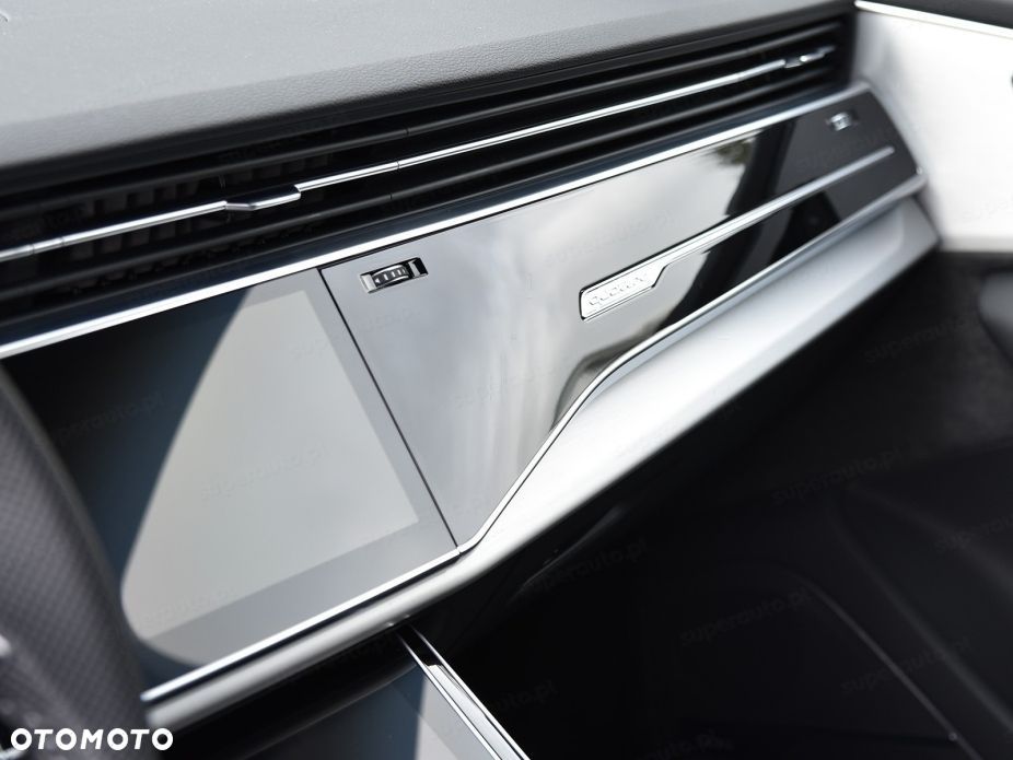 Audi Q7 50 TDI mHEV Quattro S Line Tiptr - 14