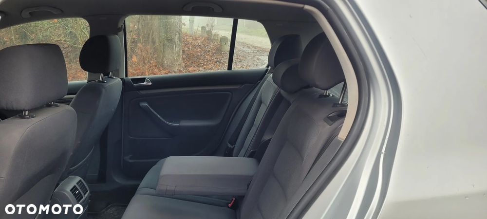 Volkswagen Golf 1.9 TDI Tour Edition - 3