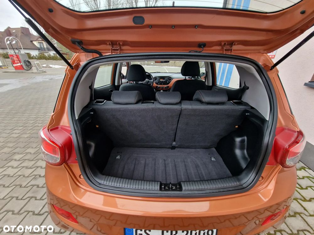 Hyundai i10 1.2 Trend - 22