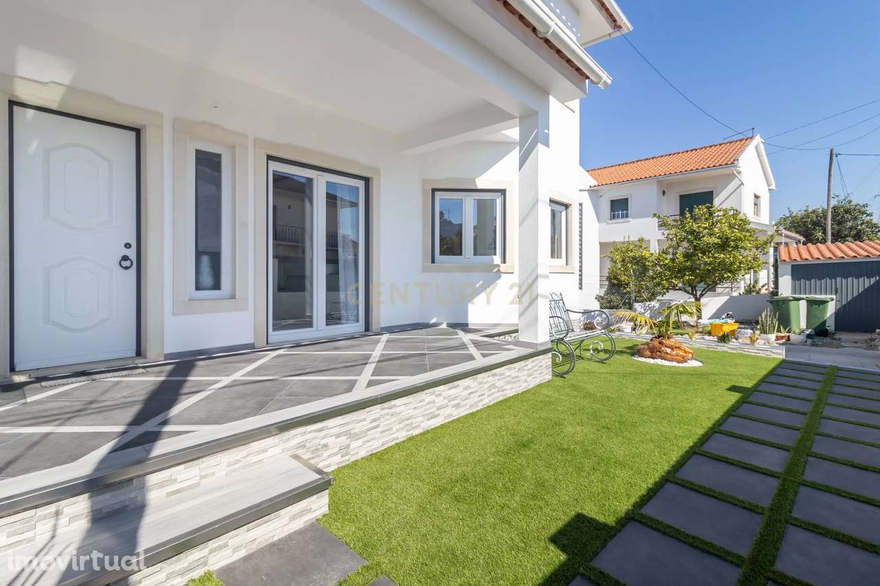 Moradia T4 na Charneca da Caparica - Grande imagem: 2/60