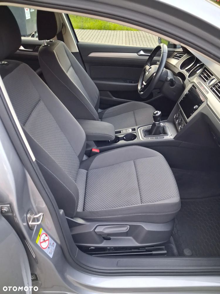 Volkswagen Passat 2.0 TDI BMT City - 15