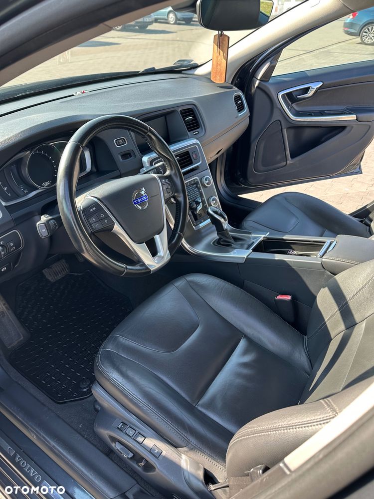 Volvo S60 - 3