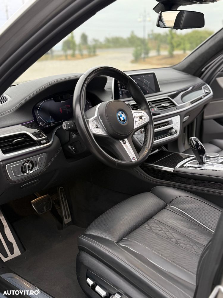 BMW 7 Series 2022 — imagine 6