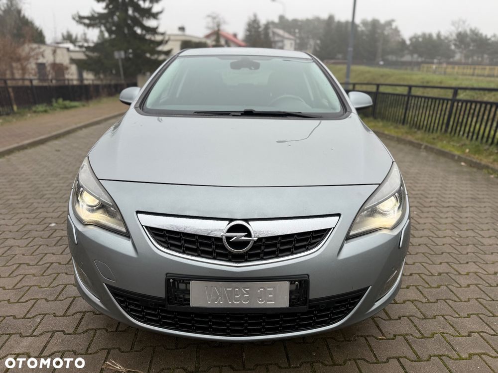 Opel Astra 1.4 Turbo Cosmo - 5
