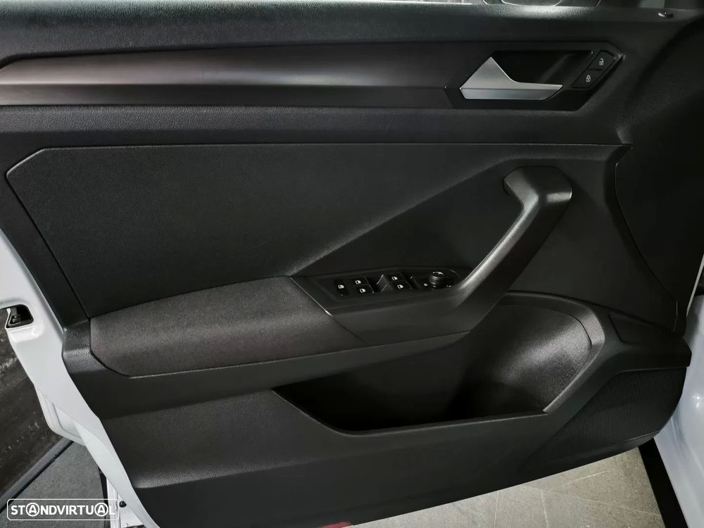 VW T-Roc 1.0 TSI OPF Style - 32