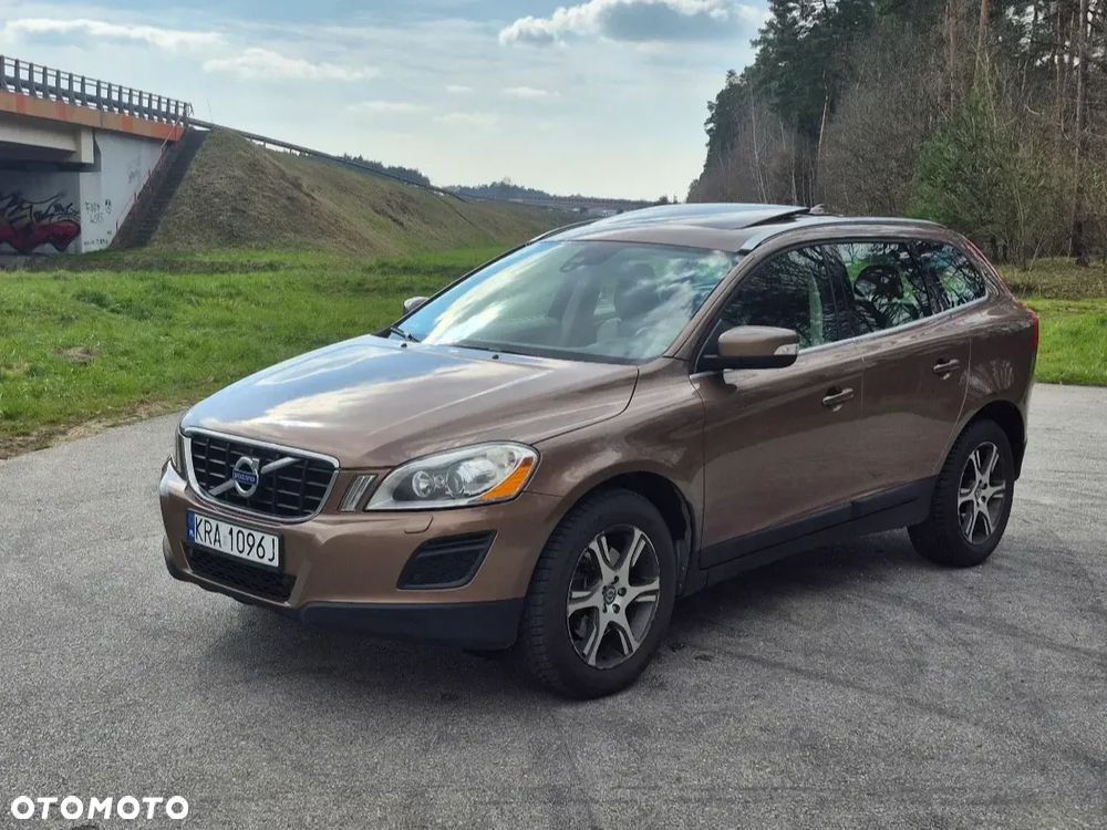 Volvo XC 60 D3 AWD Summum - 1