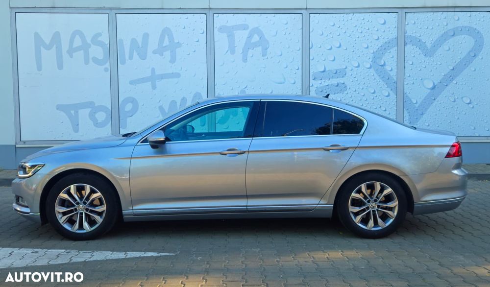 Volkswagen Passat 1.6 TDI SCR DSG - 1