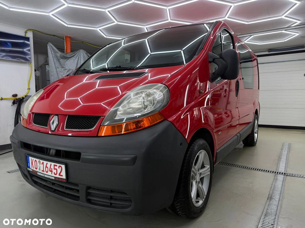 Renault Trafic - 15