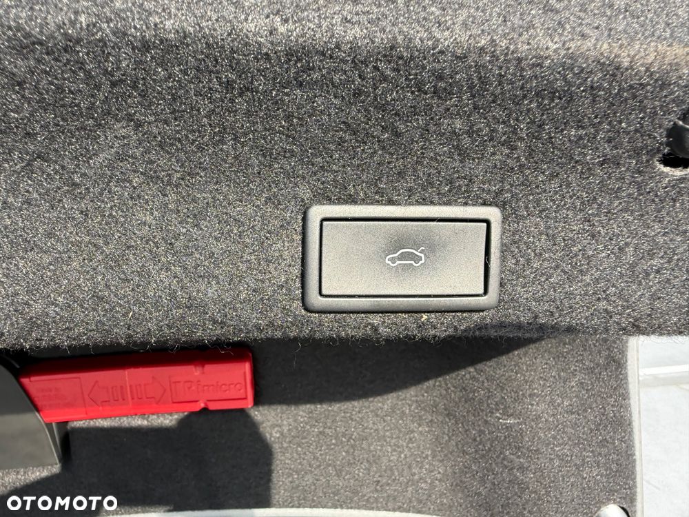 Volkswagen Passat 1.5 TSI EVO Business DSG - 30