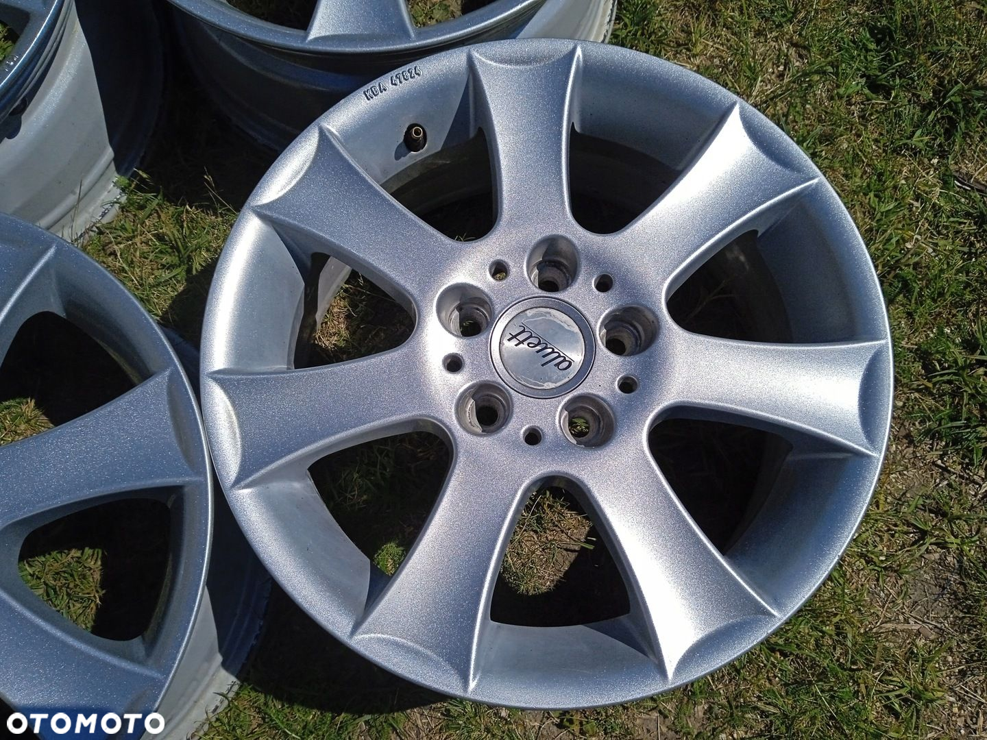 felgi aluminiowe 5x108 Ford C-Max Focus Mondeo S-max Volvo V40 V50 - 4