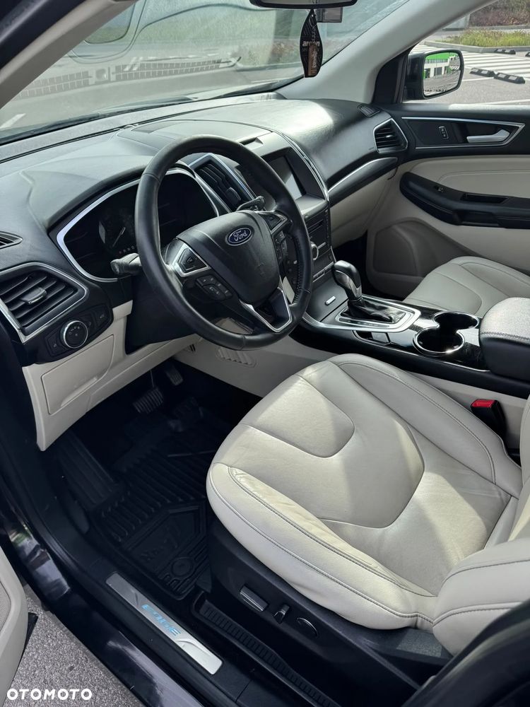 Ford Edge - 6