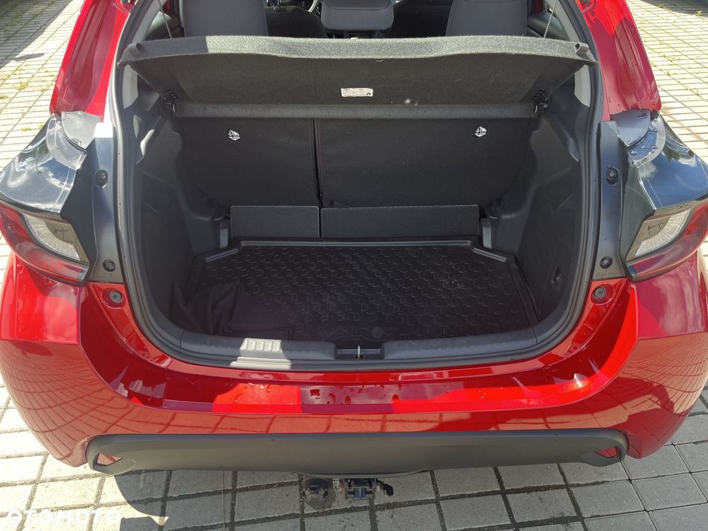 Toyota Yaris - 18
