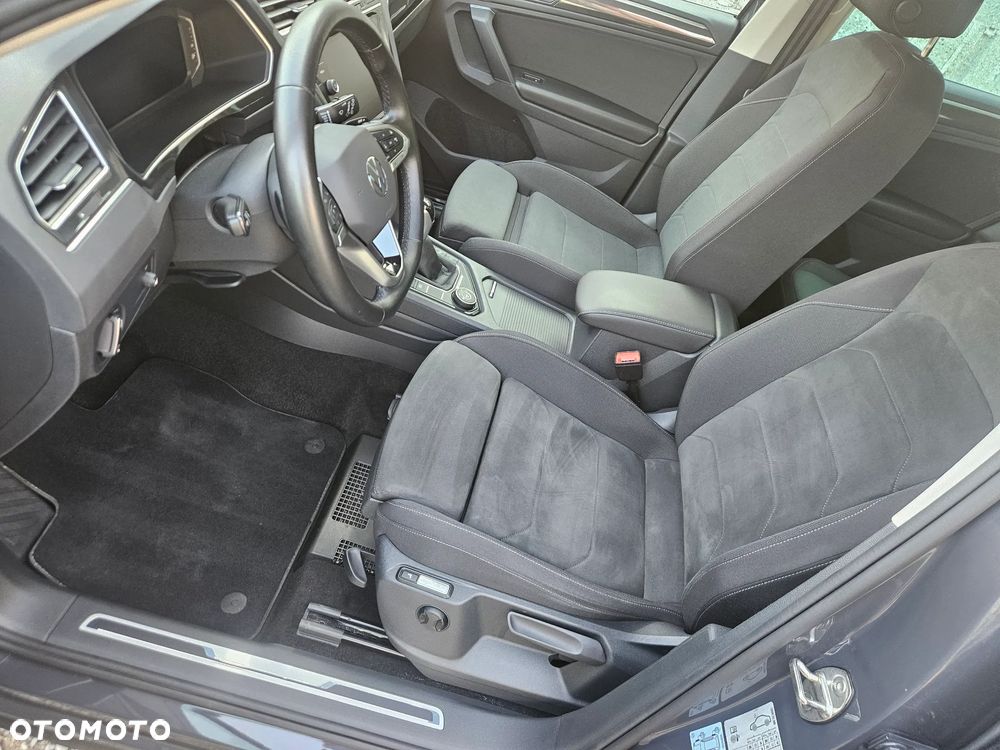 Volkswagen Tiguan 2.0 TDI SCR 4Mot Elegance DSG - 15