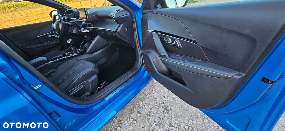 Peugeot 208 PureTech 100 GT Pack - 16