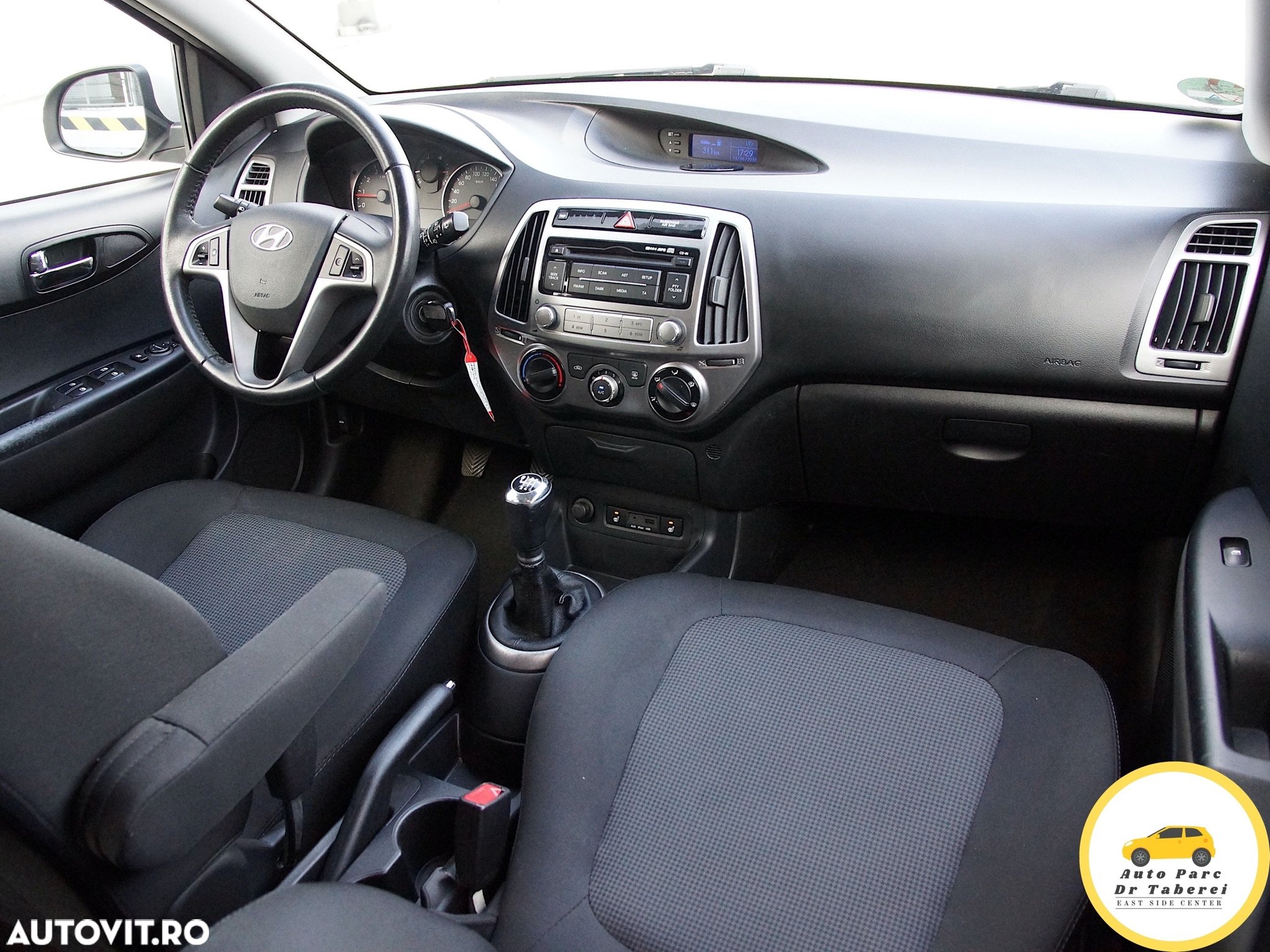 Hyundai i20 1.4 Comfort - 29