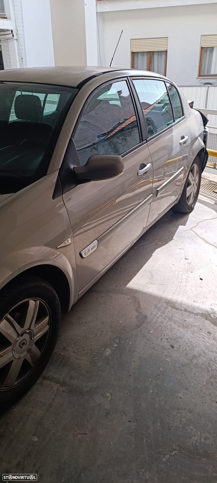 Renault Mégane 1.4 Confort - 7