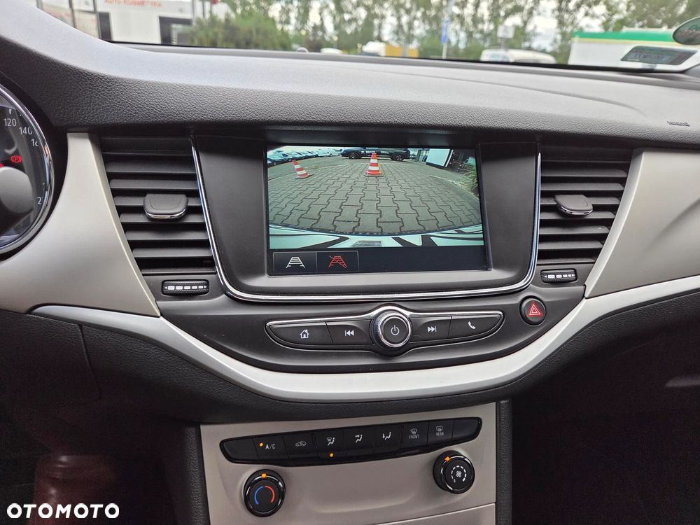 Opel Astra 1.4 T GPF Enjoy S&S - 12