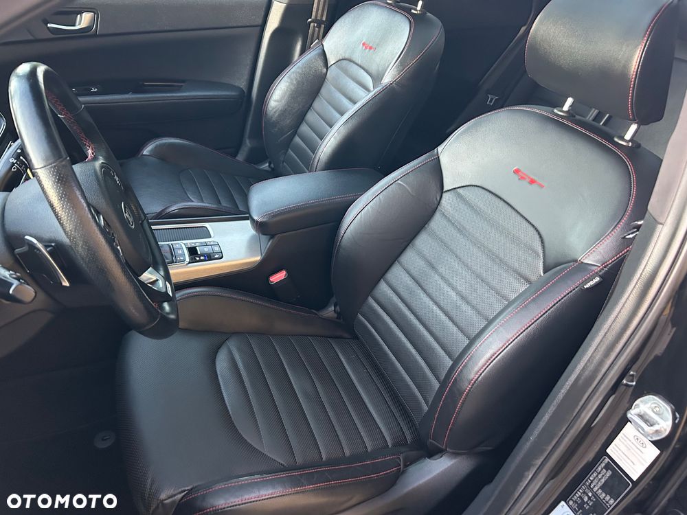 Kia Optima 2.0 T-GDI GT - 39