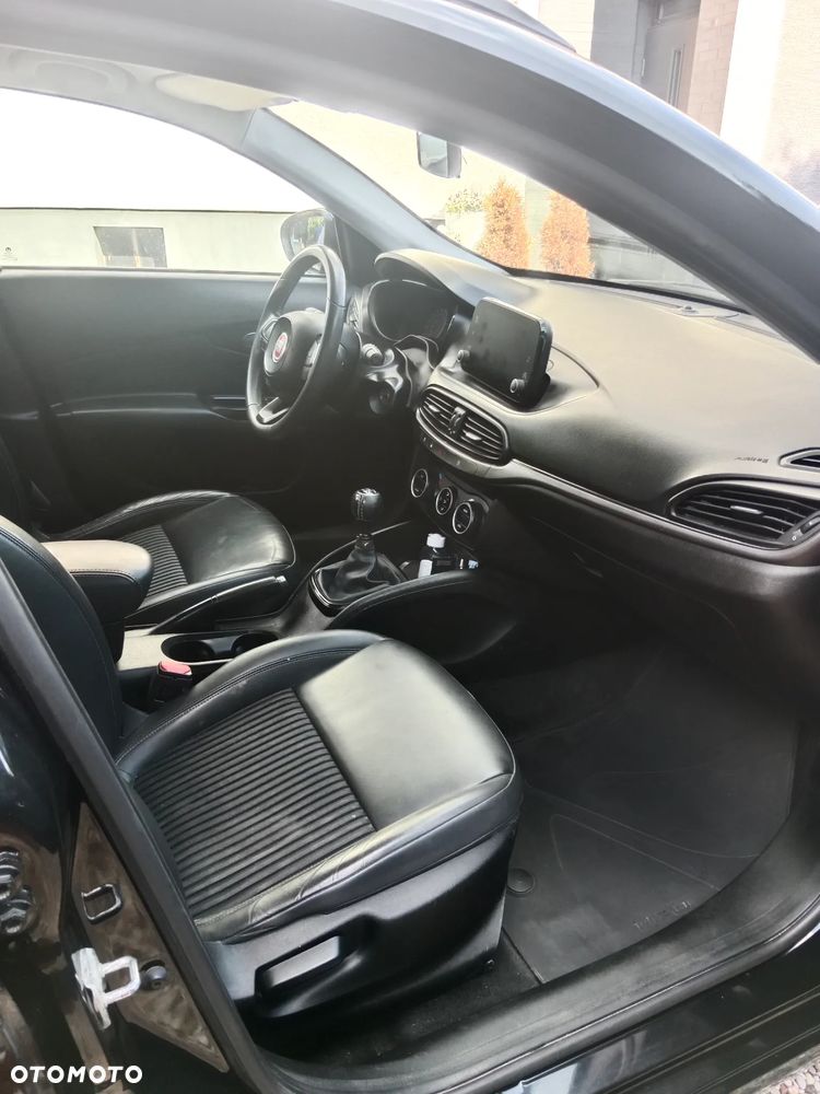 Fiat Tipo 1.4 T-Jet 16v S-Design - 13