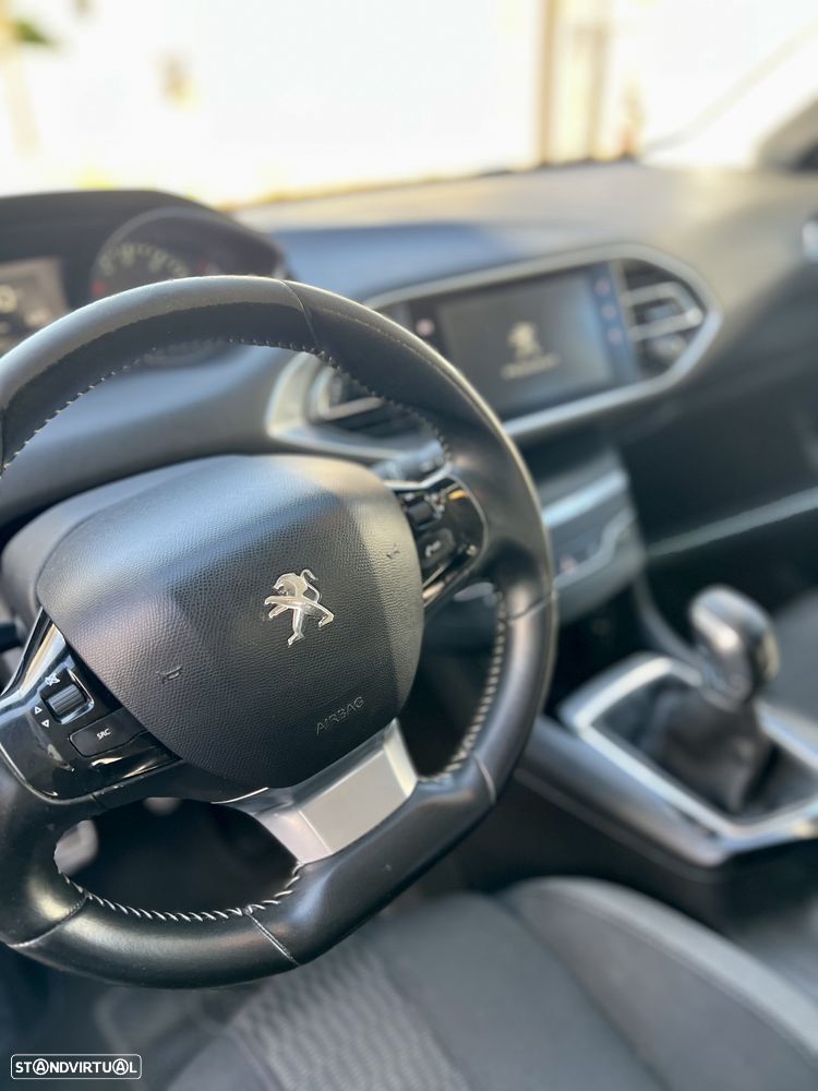 Peugeot 308 SW 1.6 BlueHDi Style - 12