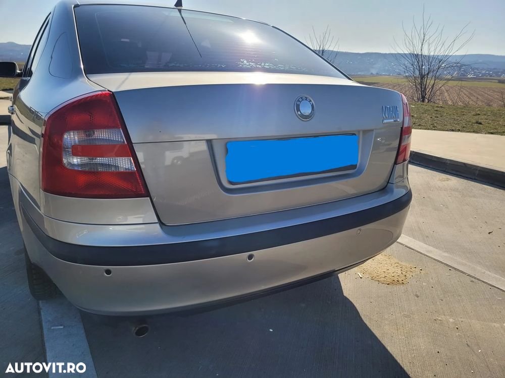 Skoda Octavia 1.6 - 23