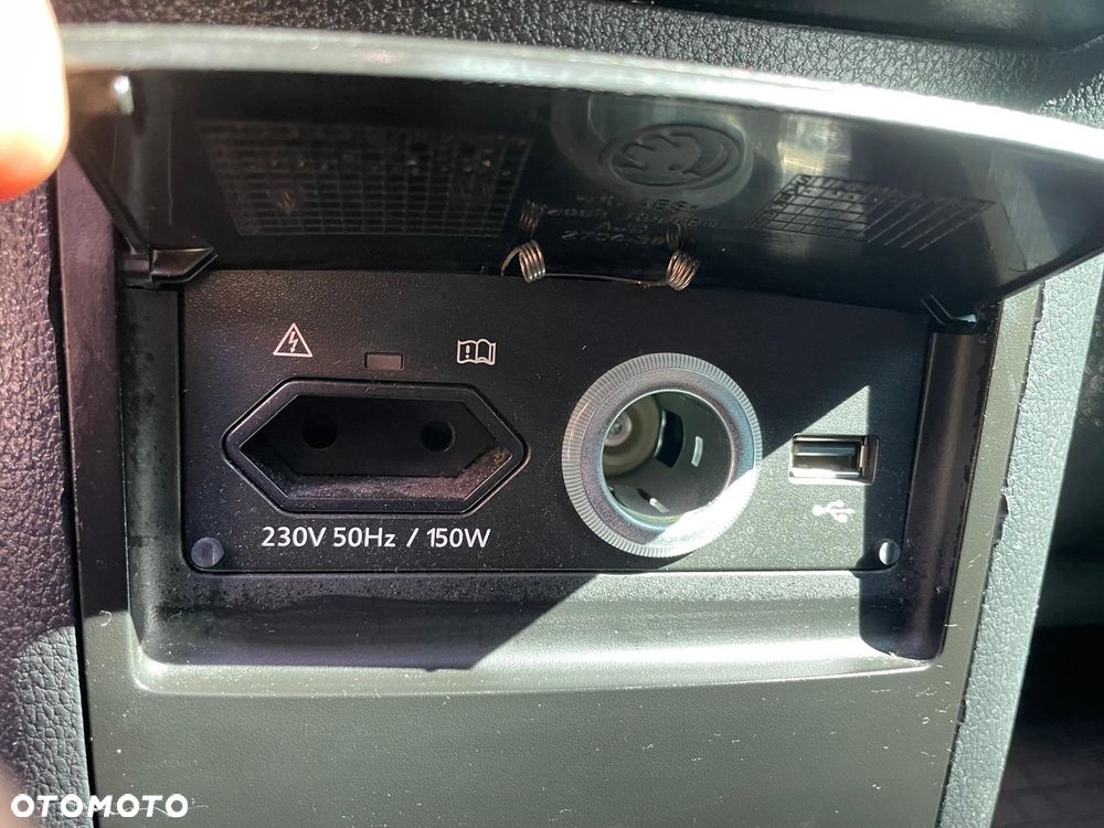 Skoda Superb 2.0 TDI DSG Style - 19