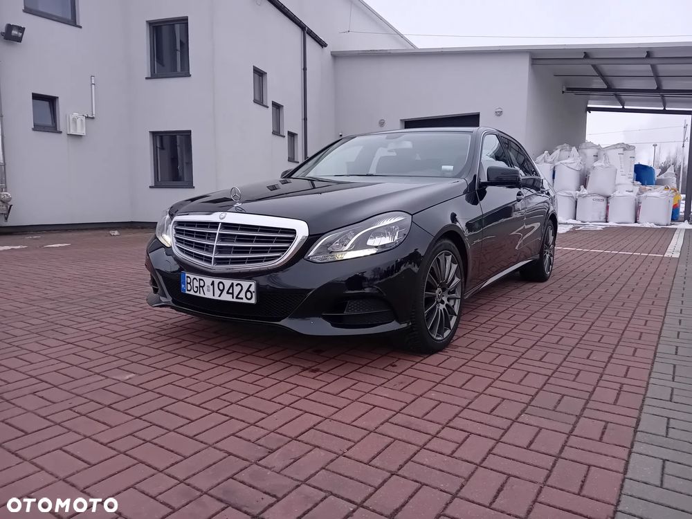Mercedes-Benz Klasa E 200 CDI 7G-TRONIC Elegance - 1
