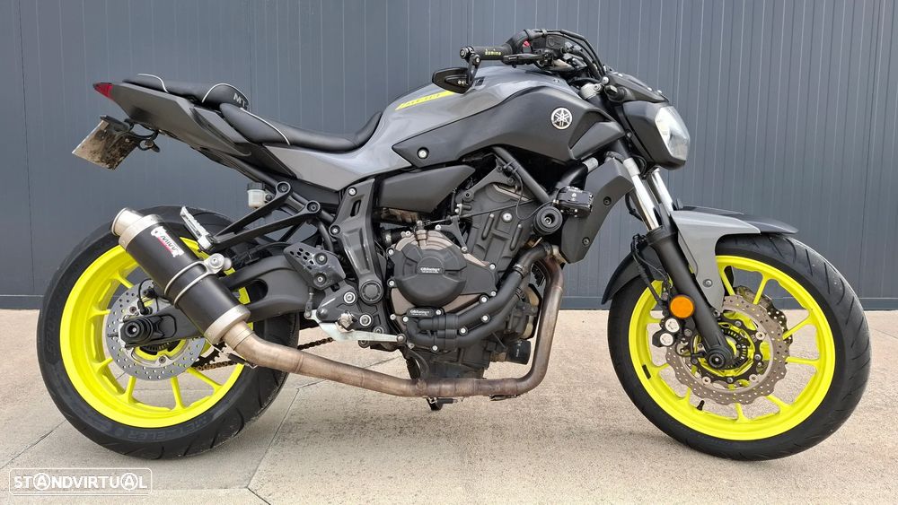 Yamaha MT-07 Nardo Grey 35 kw - 10