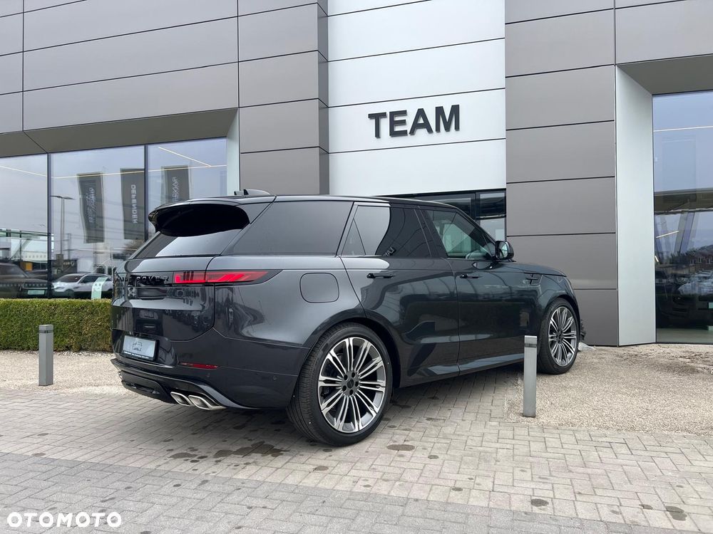 Land Rover Range Rover Sport - 16