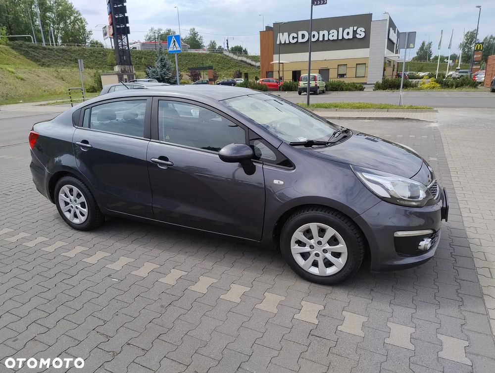 Kia Rio 1.2 Business Line - 6