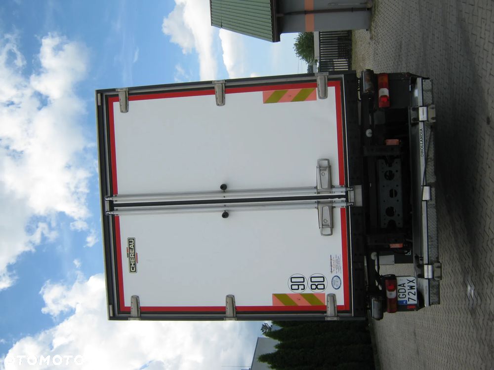 Mercedes-Benz ACTROS - 5