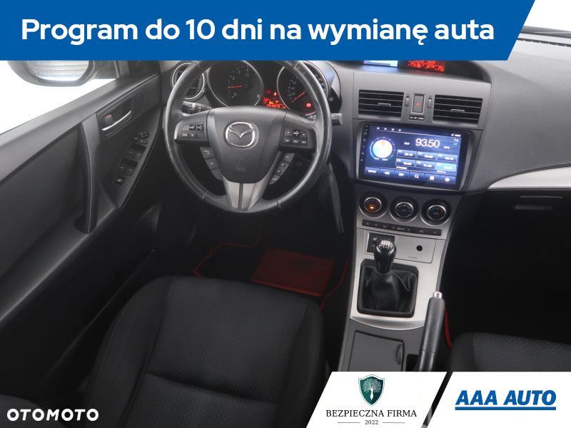 Mazda 3 - 9