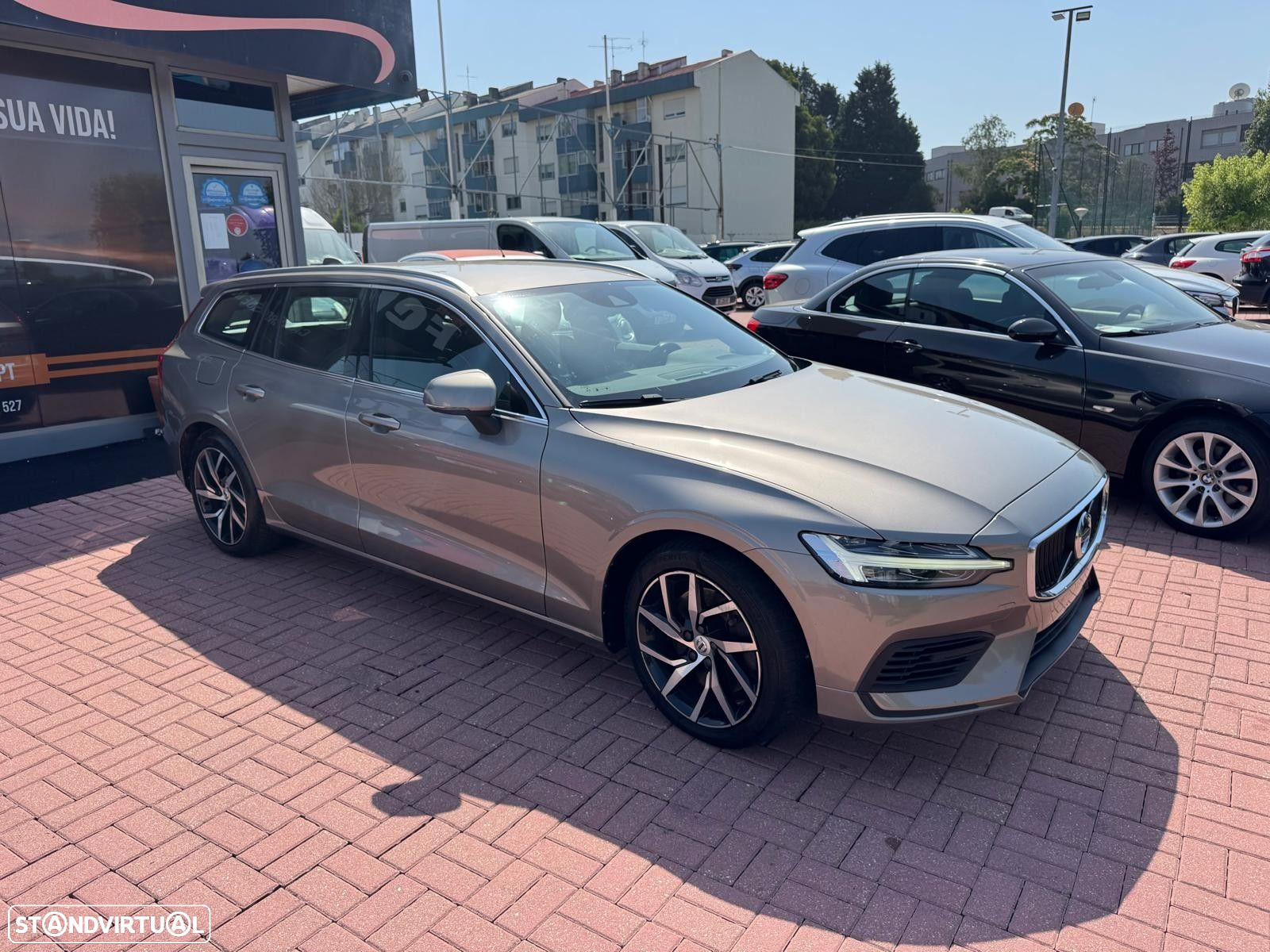 Volvo V60 2.0 T6 AWD TE Inscription - 3