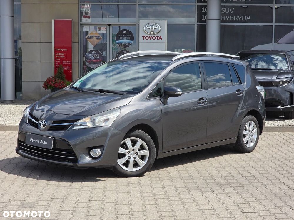 Toyota Verso - 2