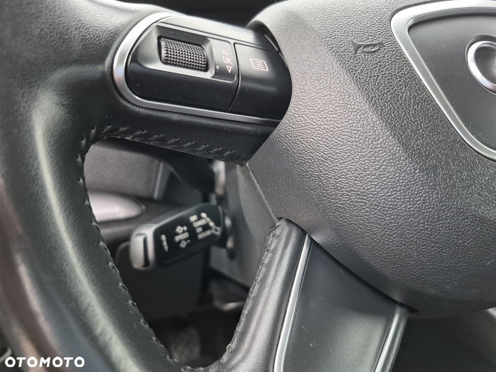 Audi A3 Sportback 2.0 TDI (clean diesel) quattro S line Sportpaket - 12