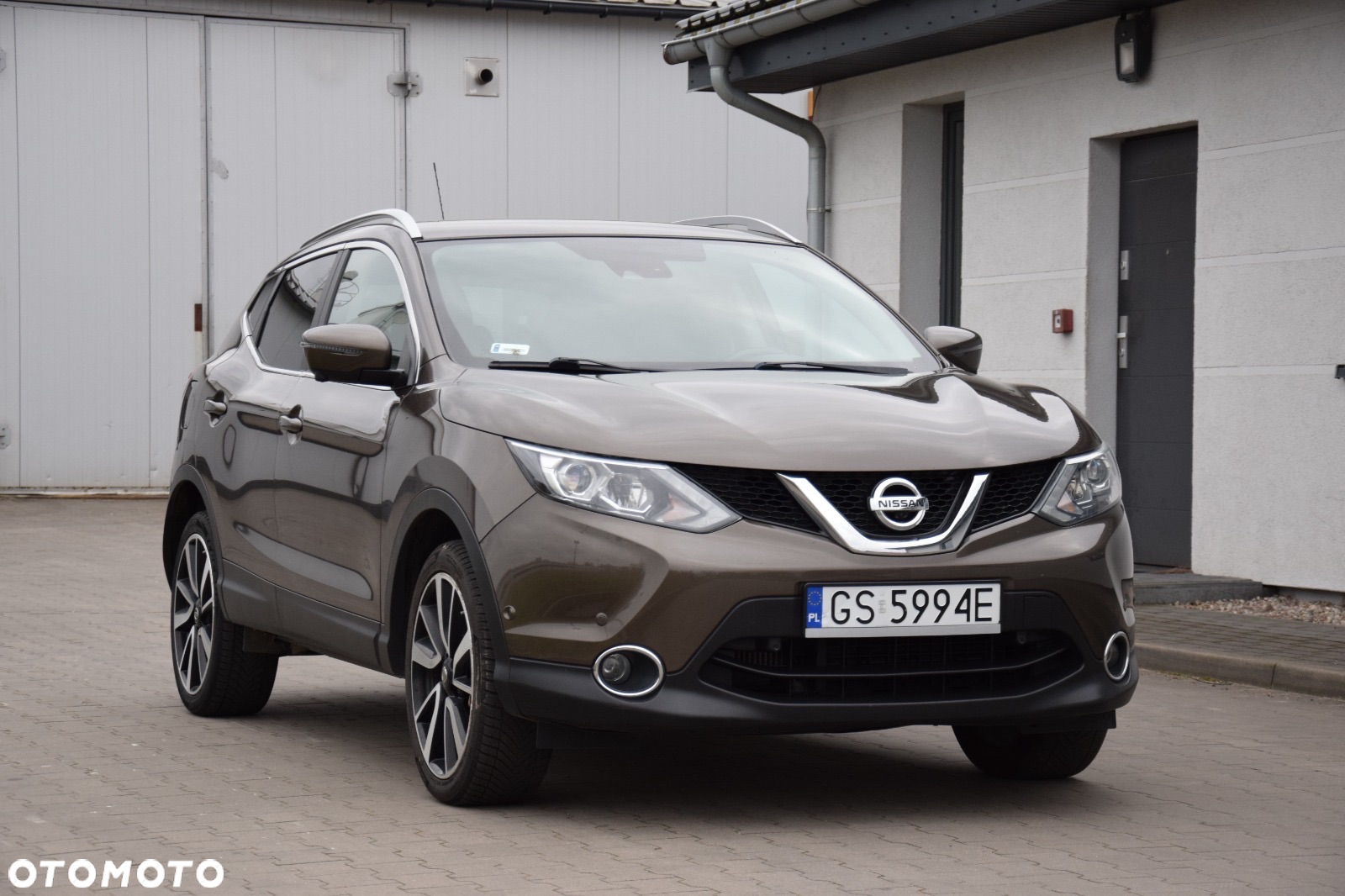 Nissan Qashqai - 10