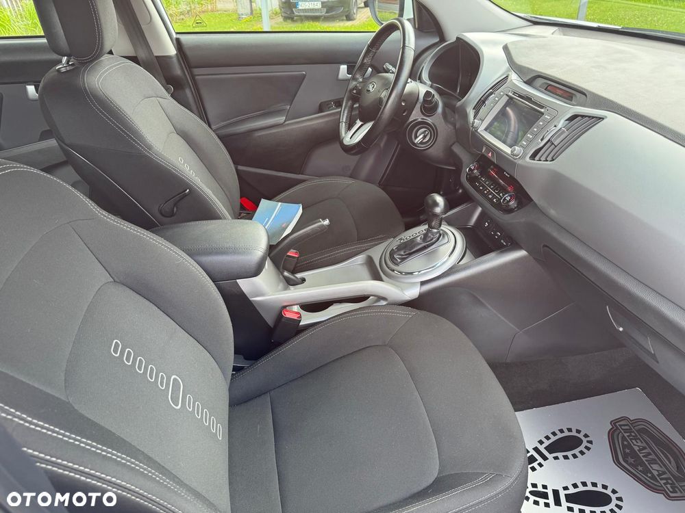 Kia Sportage - 16