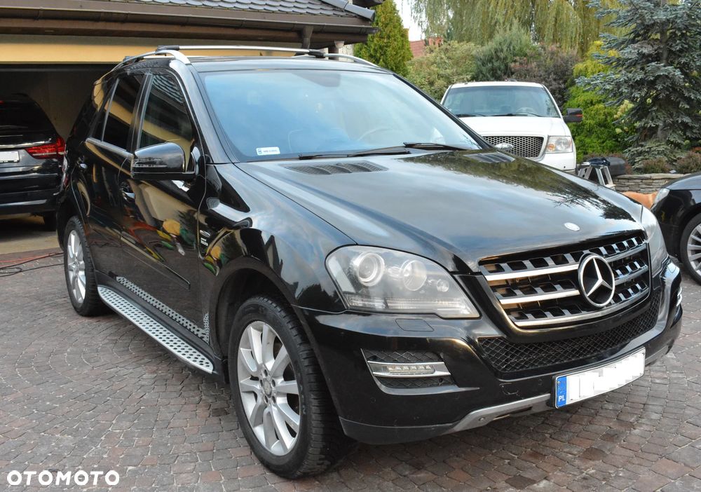 Mercedes-Benz ML - 4