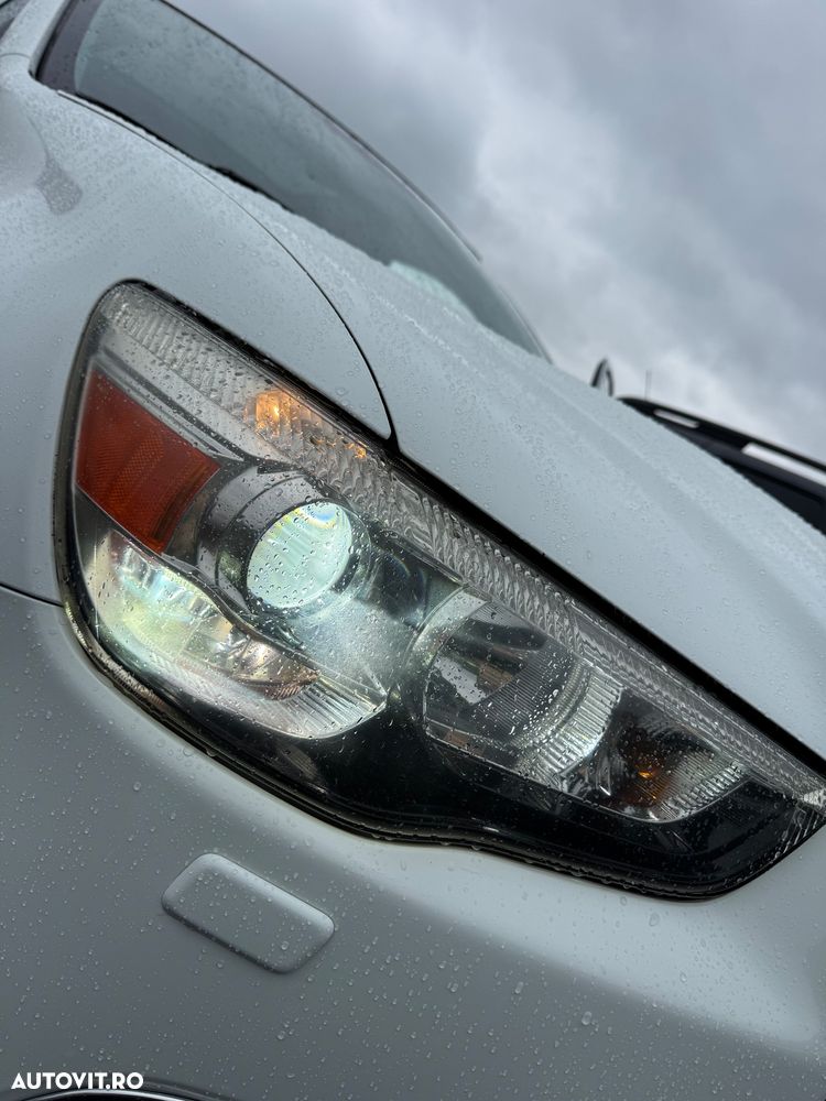 Mitsubishi ASX 1.8 DID 4WD Diamond Edition A13 - 12